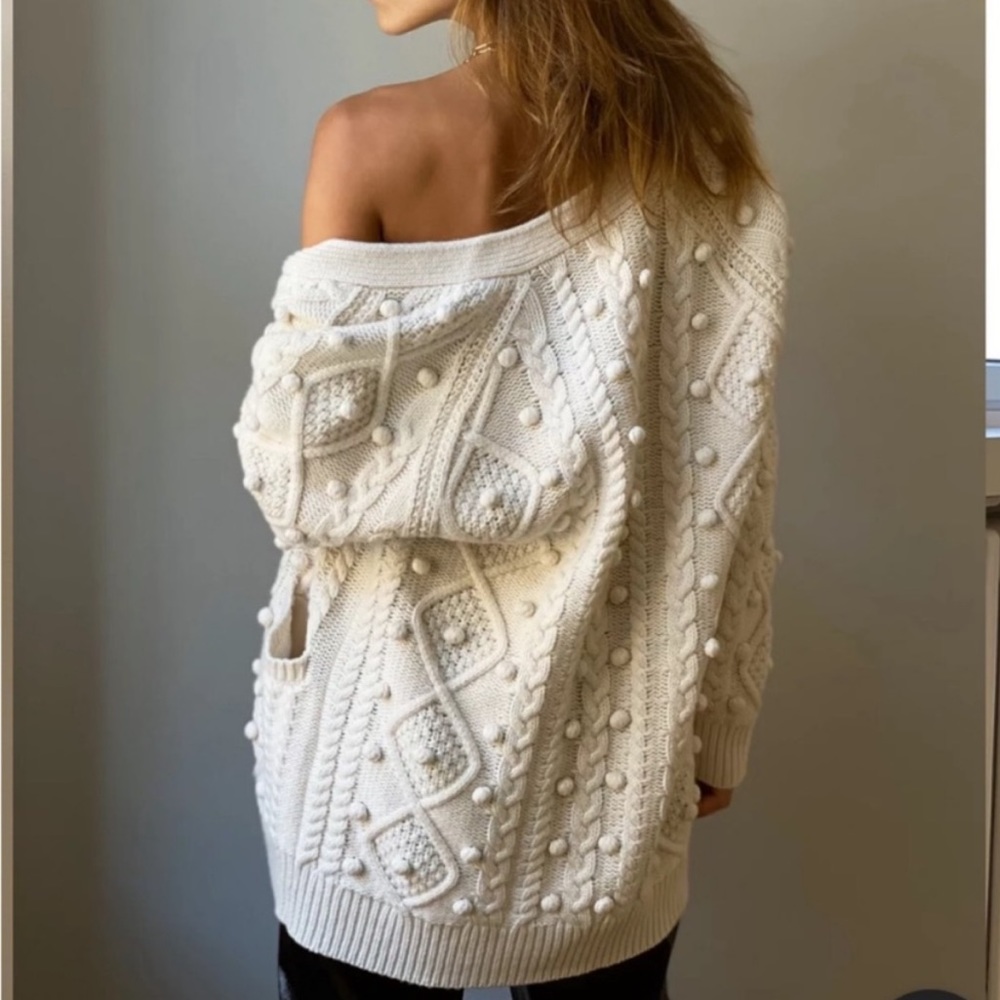 Elegant Cream Women's Sweater - Picture 3 of 3